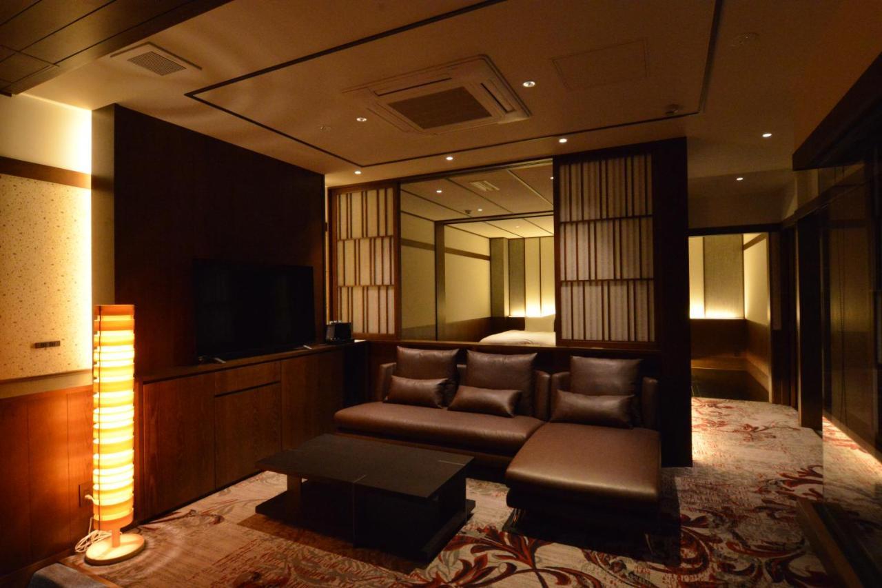 Toriizaki Club Sushi Auberge Kisarazu Exterior photo